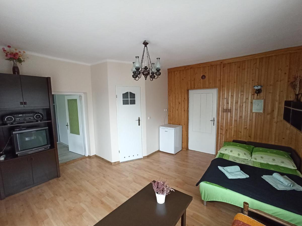 Apartament-Studio, Pokoje U Lucy رابكا المظهر الخارجي الصورة